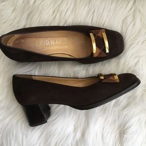 vintage lorbac suede pumps